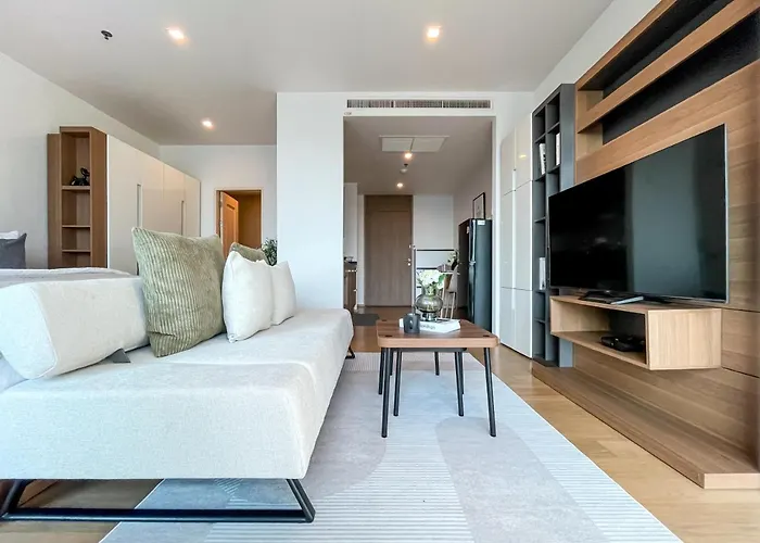 250 M To Bts L Spacious 42 Sqm L Pool And Steam * Bangkok