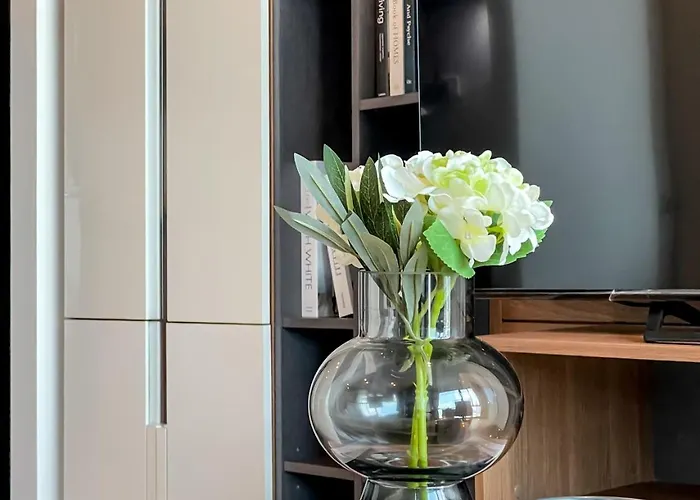 250 M To Bts L Spacious 42 Sqm L Pool And Steam Appartement