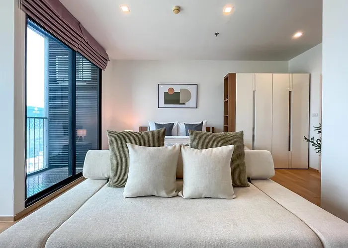250 M To Bts L Spacious 42 Sqm L Pool And Steam