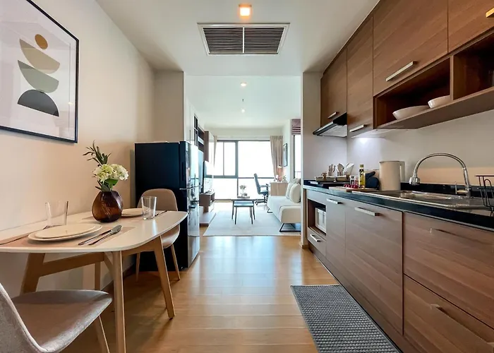 250 M To Bts L Spacious 42 Sqm L Pool And Steam Appartement